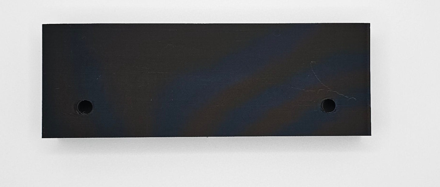 AKV magazine Hanger.